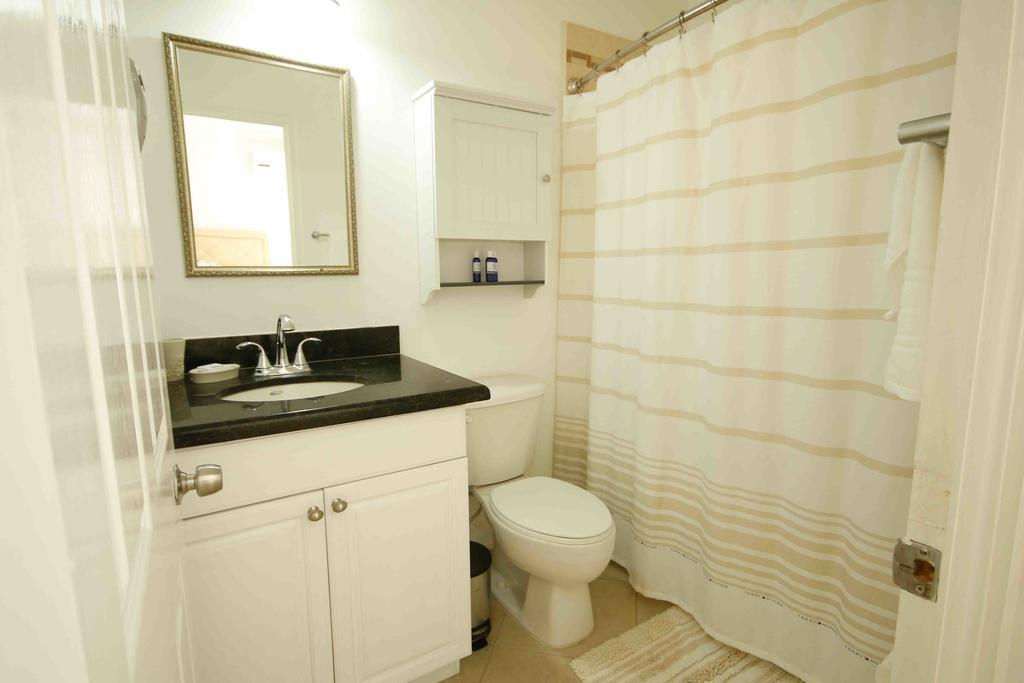 Cattleya Luxury Suites คิงส์ตัน ภายนอก รูปภาพ